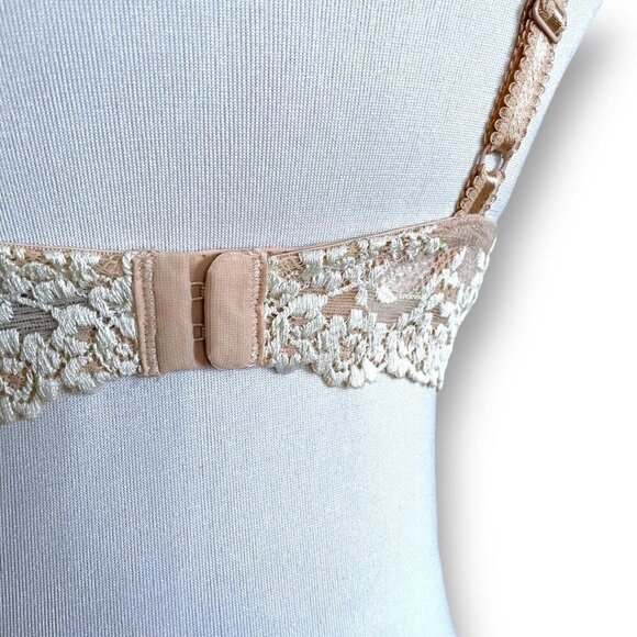 Wacoal Womens Embrace Lace Push Up Bra 36B Nude White Underwire 858191 Padded - Picture 7 of 8